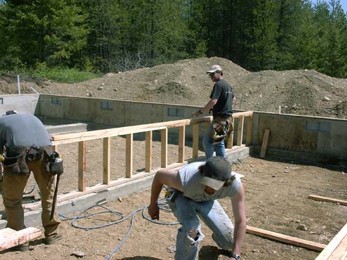 0025 - building of the pony wall and sills