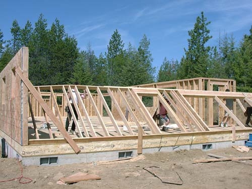 0048 - laundry and sun room wall going up